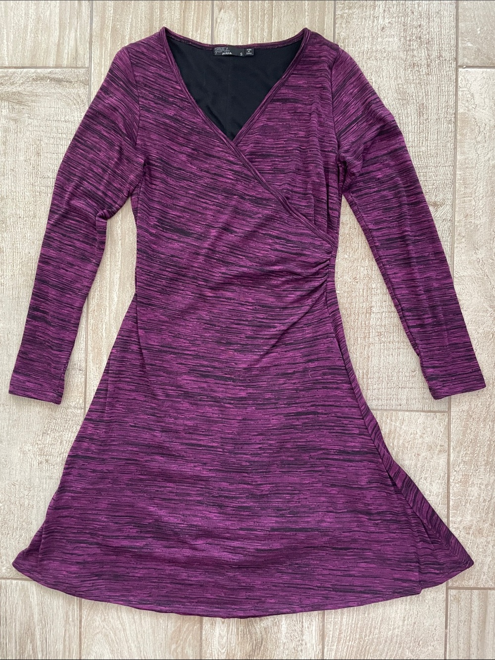 Prana burgundy space/dye dress, size Small